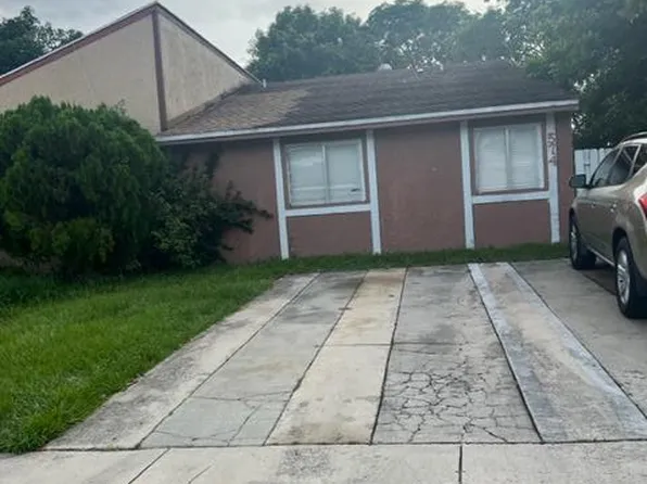 574 NW 53rd Avenue, Delray Beach, FL 33445