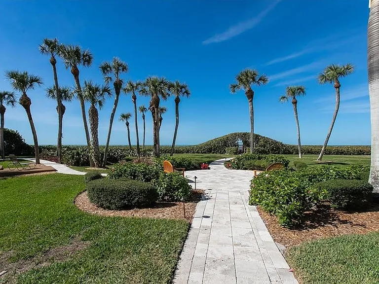 Gulf Shore Dr — Photo 34