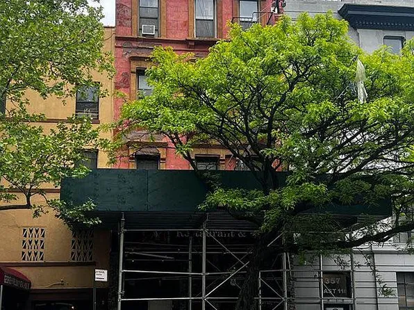 355 E 116th St, New York, NY 10029