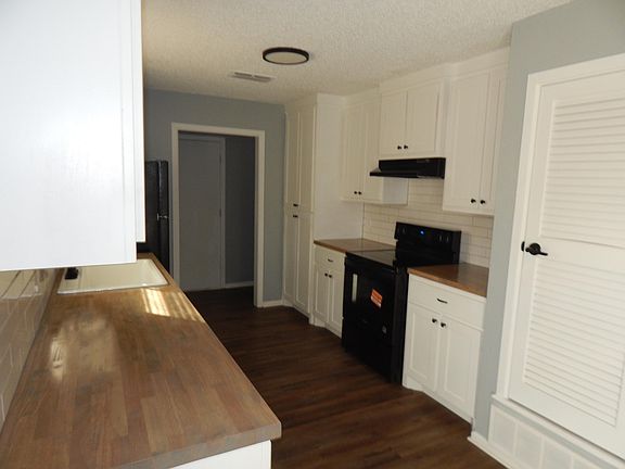 4th image of 1240 W 13th St