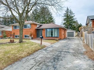 768 Wesley St, Burlington, ON L7R3H2