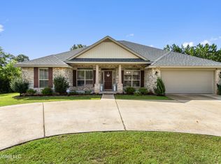 6751 Biddix Evans Rd, Ocean Springs, MS 39564