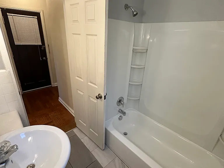 7325 Balson Ave #1E — Photo 7