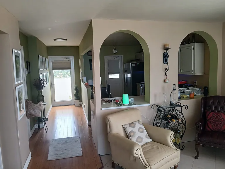 2200 NE 33rd Ave #14A — Photo 2