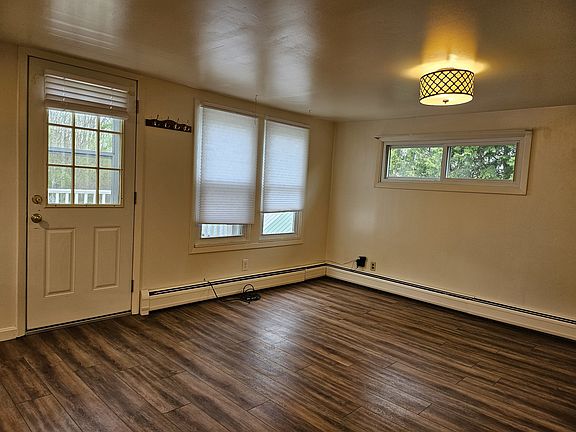 4th image of 132 Hinesburg Rd APT 2