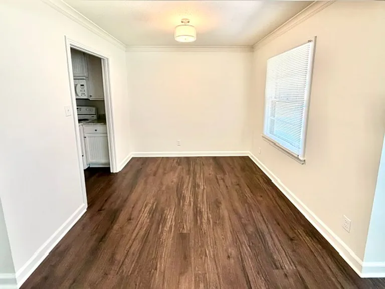 4499 E Dearing Rd — Photo 3