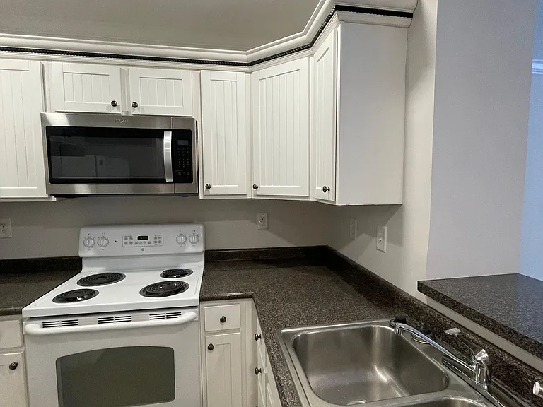 3825 Cherokee Woods Way #204 — Photo 1