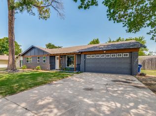 2021 Lexington Pl, Bedford, TX 76022