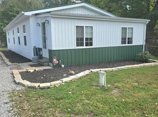 411 Merritt Rd, Pataskala, OH 43062