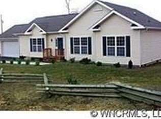 219 Free Man Place Trl, Hendersonville, NC 28792
