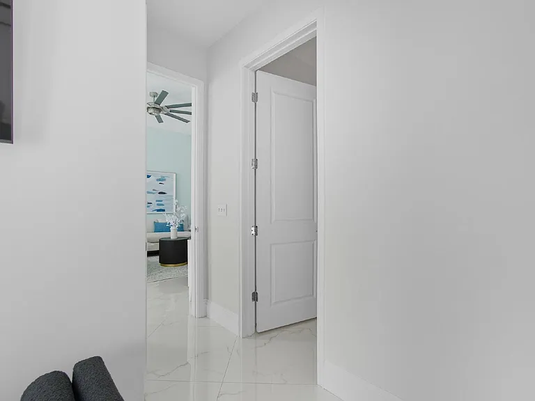 200 Ocean Crest Dr #1111 — Photo 43