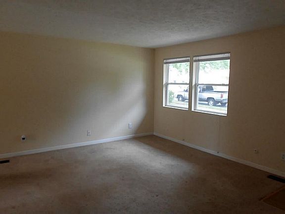 3rd image of 10245 E Nassau Ln
