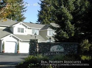 23773 SE 36th Ln #D-3, Issaquah, WA 98029