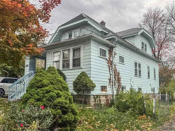 3906 Bailey Ave, Amherst, NY 14226