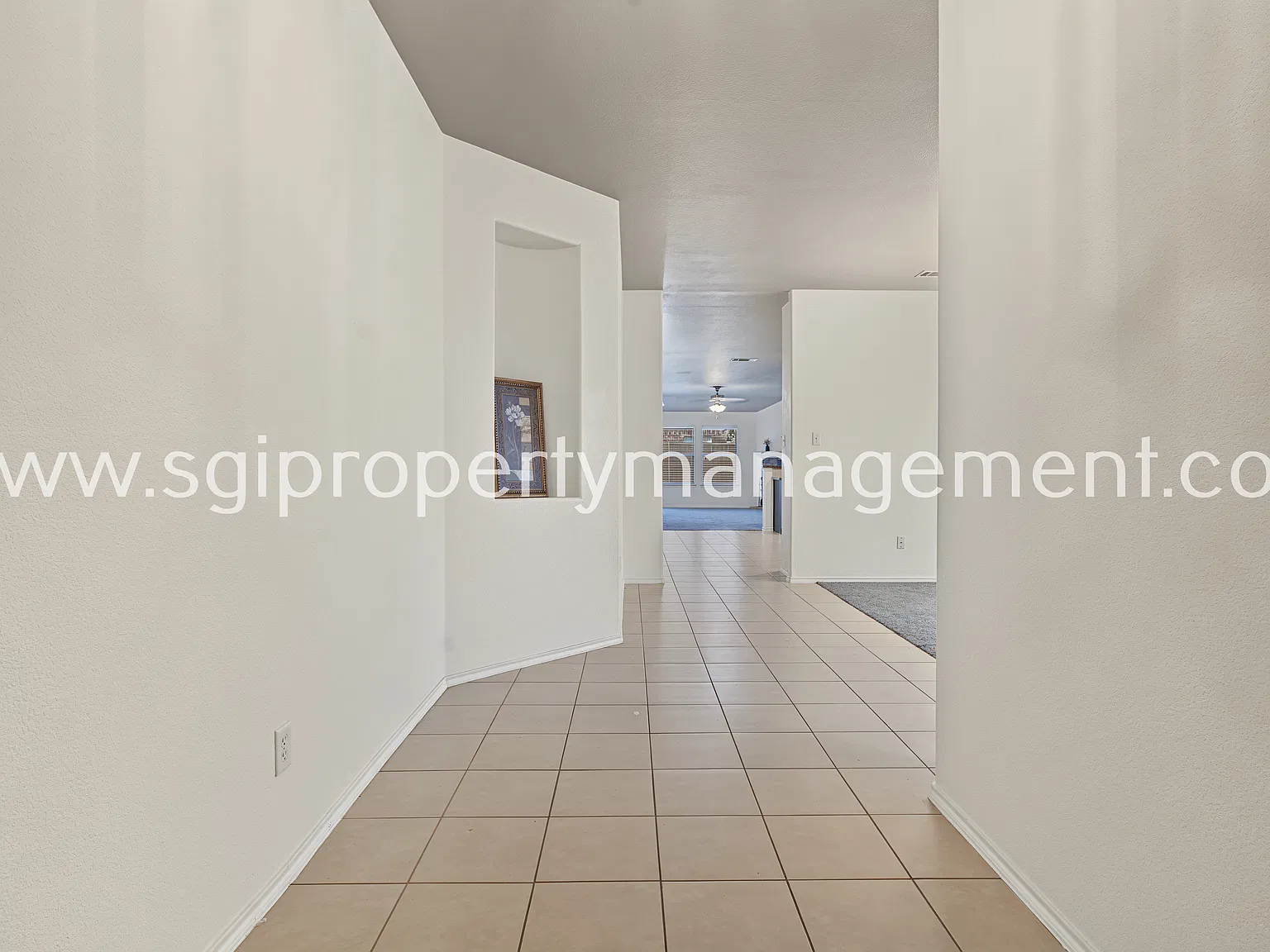 Beautiful 3 bedroom home in Westridge — Photo 4