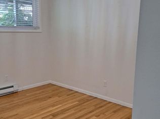 290 N 3rd Ct APT 7, Coos Bay, OR 97420