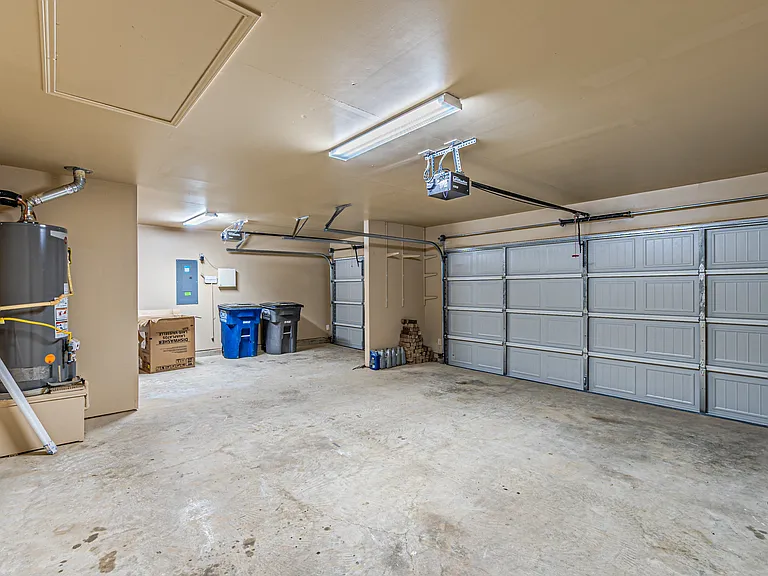 419 Fairland Dr — Photo 22