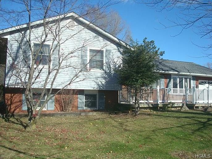 1st image of 1 Linda Ann Dr
