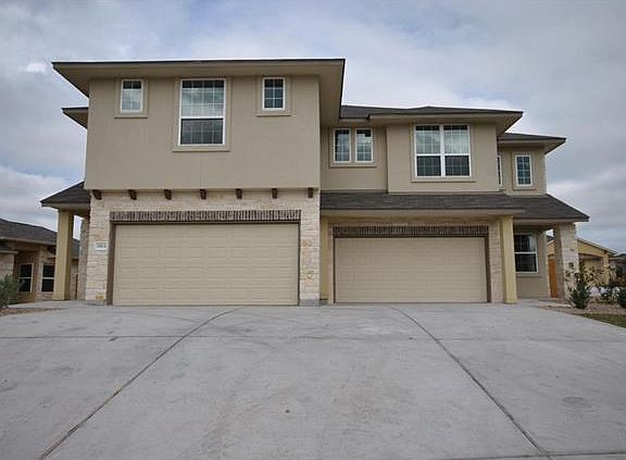 2nd image of 1300 Muirfield Bend Dr Unit B