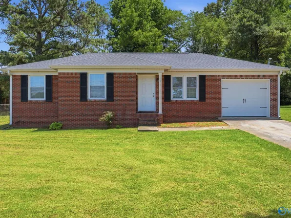 213 Golightly Spring Rd, Toney, AL 35773