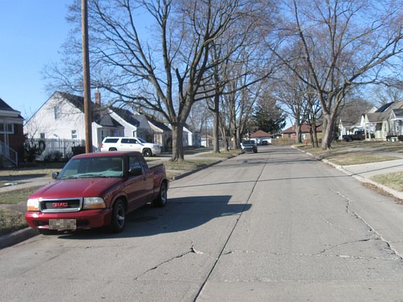 5th image of 2079 Mill St