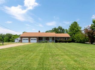 3480 Twin Bridges Rd, Williamsburg, OH 45176