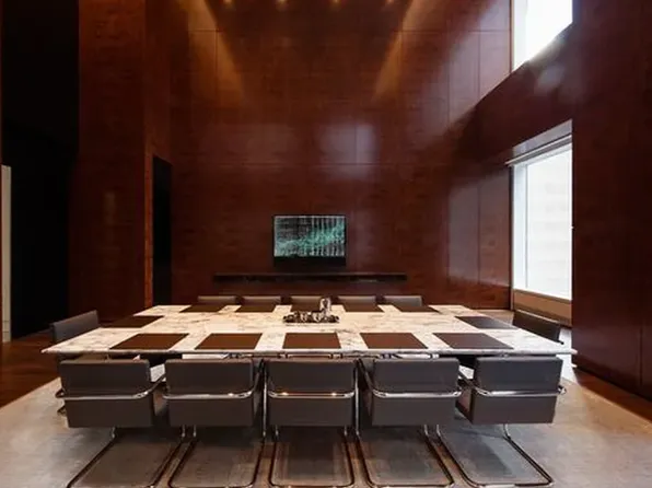 432 Park Avenue image 16 of 20