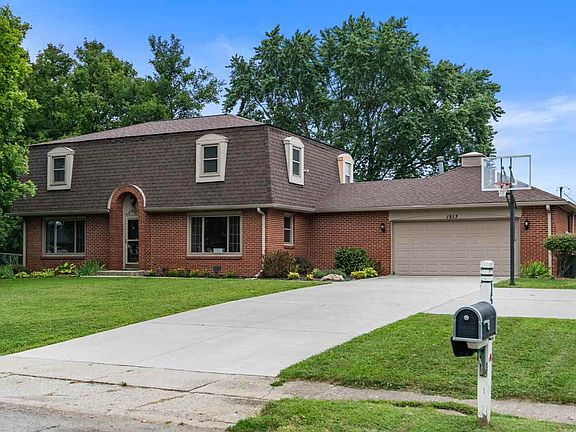 2nd image of 1513 Chapman Dr