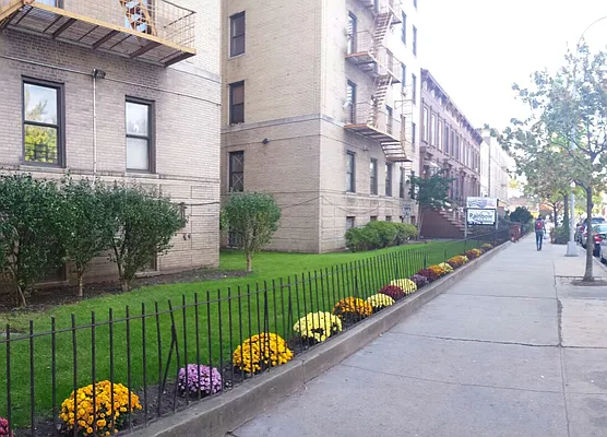 Rented by Mendy Realty Inc | media 29