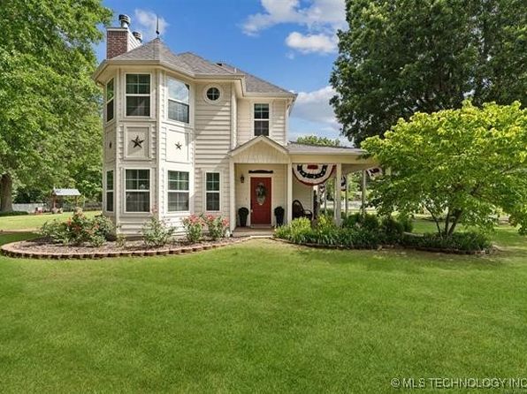 1420 Willow Rd, Pryor, OK 74361