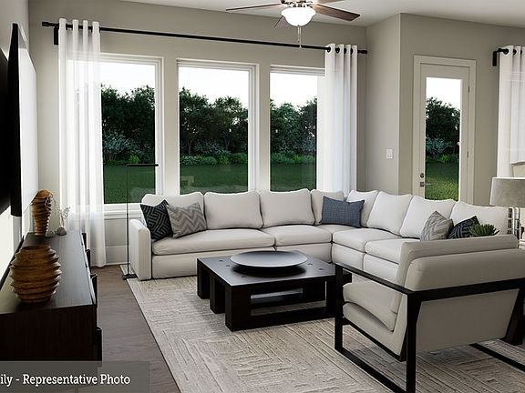 The Bistort - Family Room