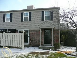 1st image of 15789 Newport Dr