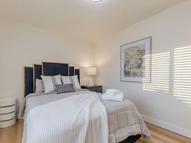2503 Sierra Leone Ave — Photo 29