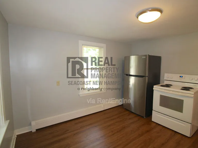 11 Maple St #B — Photo 7