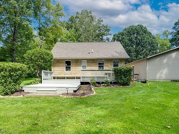 4th image of 334 Alden Ave
