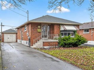 28 Warren Ave, Hamilton, ON L9A3C6