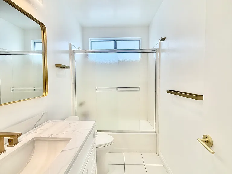 3724 Kelton Ave #3 — Photo 10