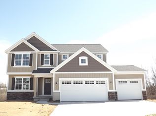 522 Ivy Grove South NW #NW, Grand Rapids, MI 49534