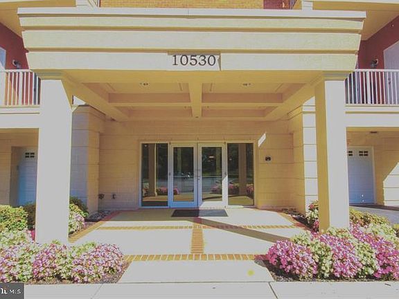 4th image of 10530 Resort Rd Unit 109