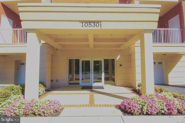 10530 Resort Rd #109 — Photo 4