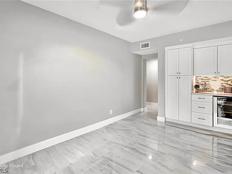 1900 Virginia Ave #103 — Photo 9