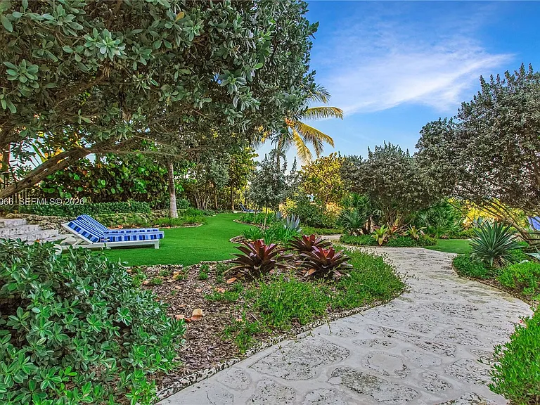 9401 Collins Ave #1004 — Photo 30
