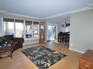 17037 Creekside Ave, Tinley Park, IL 60487