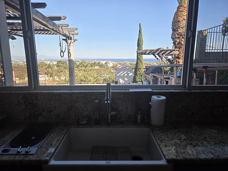 342 Lois Ln — Photo 17