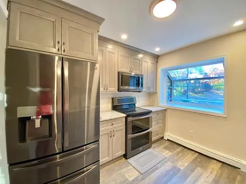 529 Harbor View Ct — Photo 7