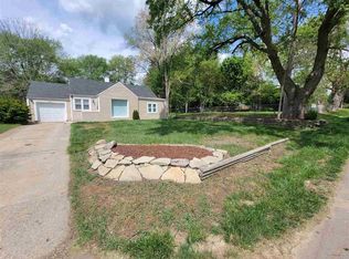 3512 Harding Rd, Jackson, MI 49203