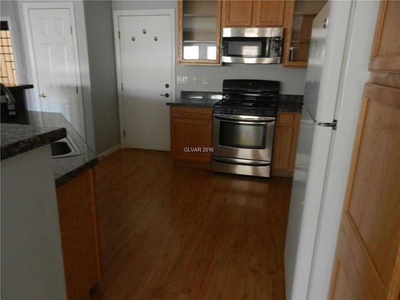 4th image of 11014 Sospel Pl