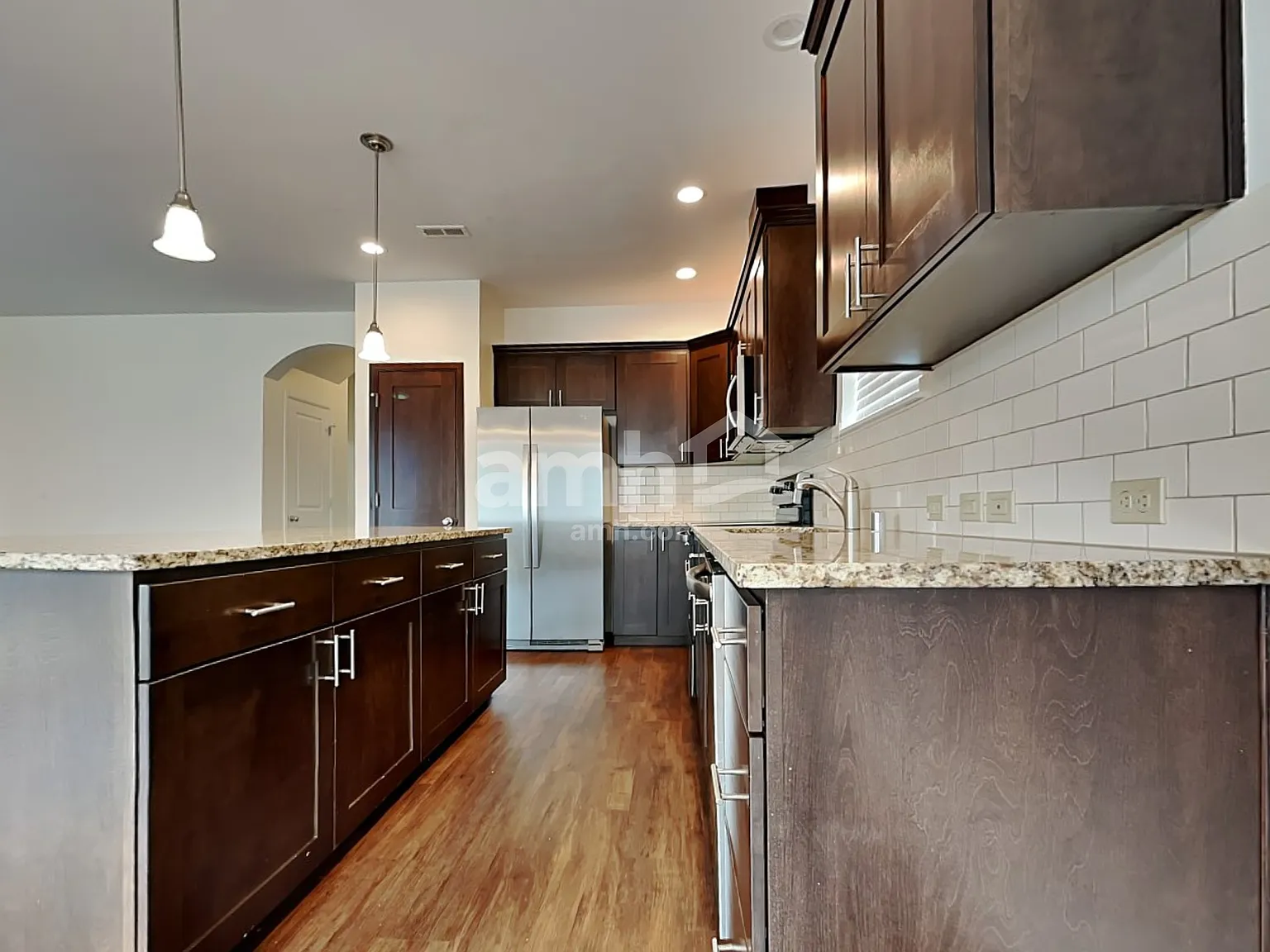 4 bed, 2.5 bath, 2578 sqft, $3,150 — Photo 3
