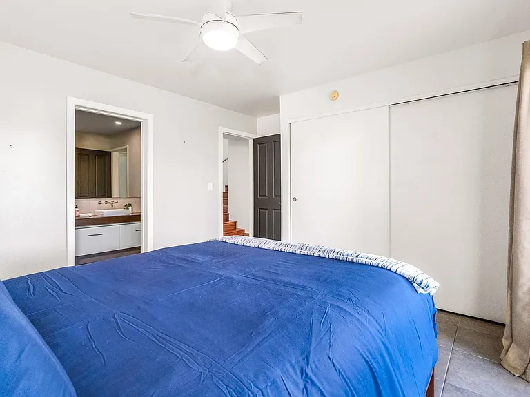33 Hoe St — Photo 21