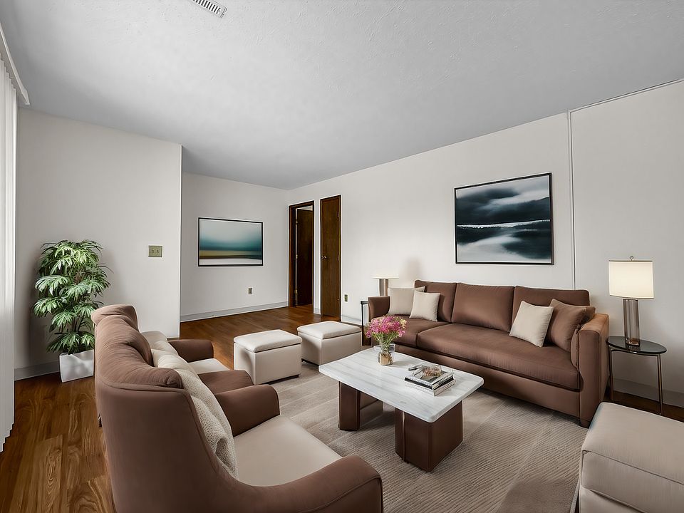 1st image of 2644 Hunt St #69